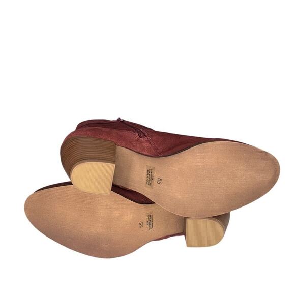 Diba NWT Sleek Booties Burgundy Red Leather Upper Buckle Side Zipper Size 7.5 - Picture 7 of 11